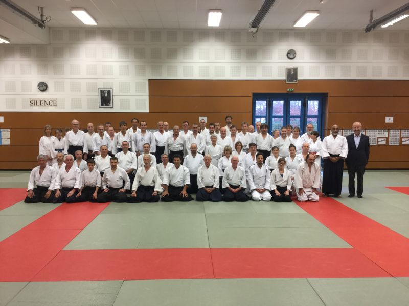 Photo de groupe le samedi matin avec le Maire de Saint Brévin